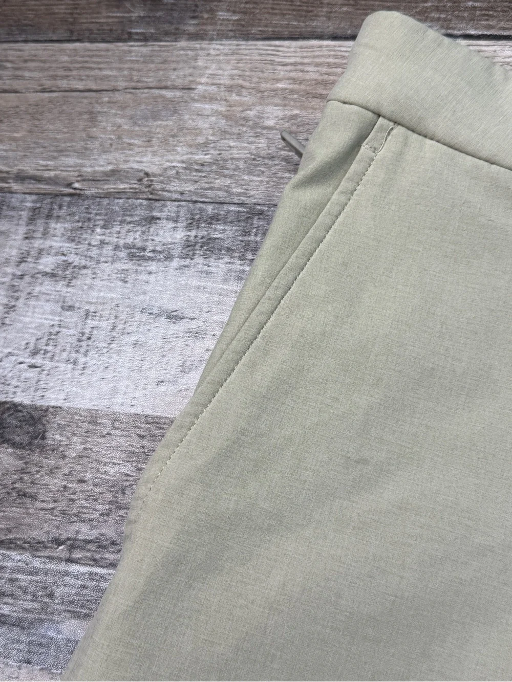 Birddogs Men's 34 Lined Casual Stretch Shorts - Khaki 7”